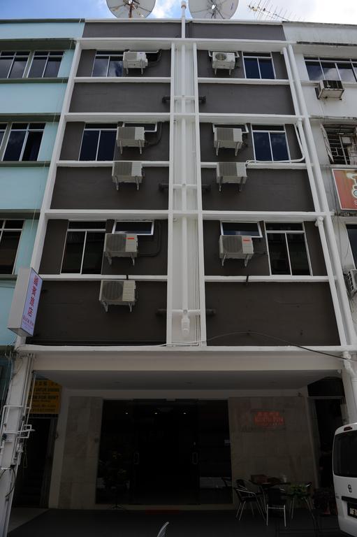 Kuok Pin Hotel Kuching Bagian luar foto